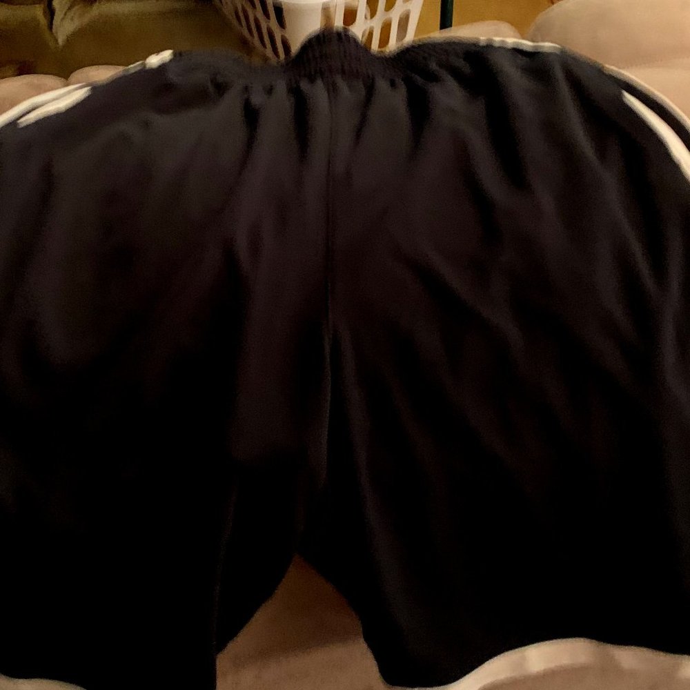 Adidas Boys Basketball Shorts Size M